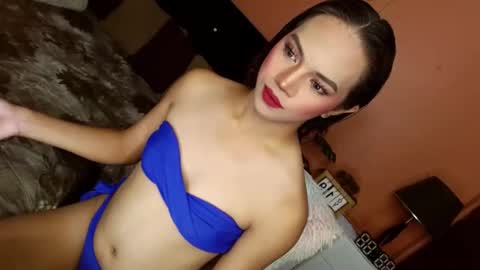 Snapshot of jhenagoddess chatting on 10.19.25 JHENA online show from 10.19.25