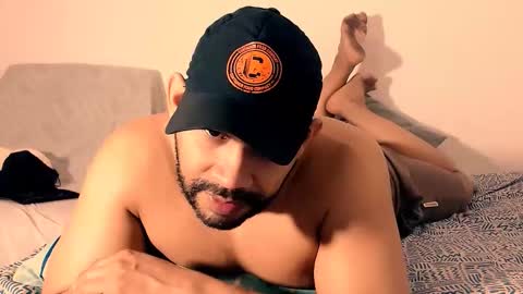 En moreno online show from 11.12.25