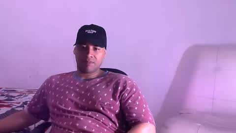 En moreno online show from 11.30.25