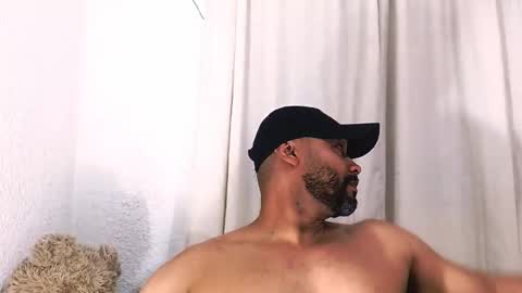 En moreno online show from 02.04.26