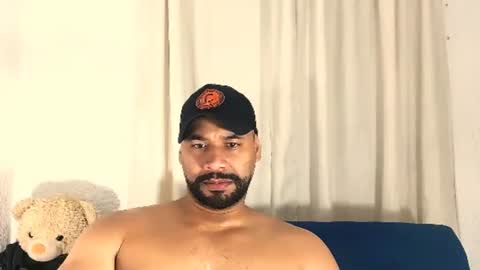 En moreno online show from 02.10.26