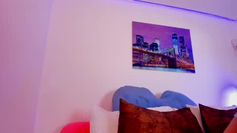 Jhoana  online show from 09.23.25