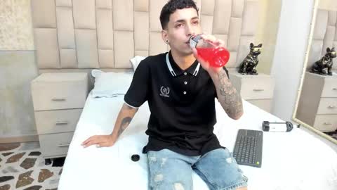 jhoanleandro online show from 10.13.25