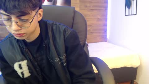 Jhoel online show from 12.05.24