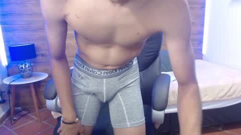 Jhoel online show from 02.07.25