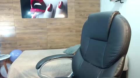 Jhoel online show from 10.11.25