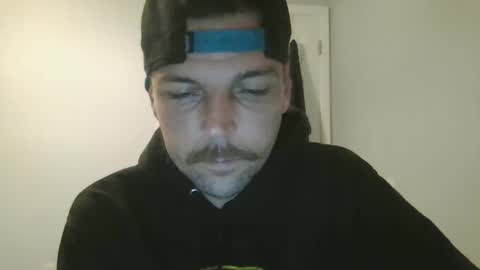 Snapshot of jholls chatting on 10.13.25 jholls online show from 10.13.25