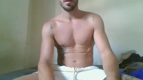Snapshot of jhon13013 chatting on 10.26.25 jhon13013 online show from 10.26.25