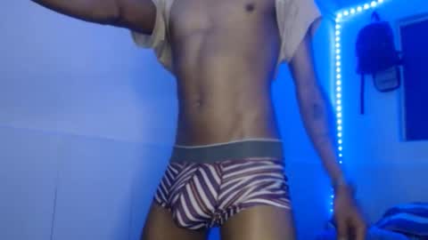 Snapshot of jhon_hot09 chatting on 10.30.25 jhon_hot09 online show from 10.30.25