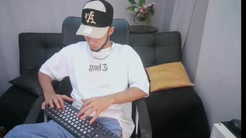jhon_malo online show from 02.02.25