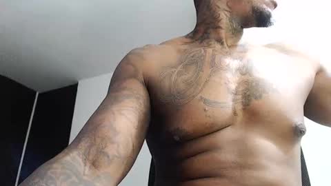 Snapshot of jhon_tomson1 chatting on 09.24.25 Jhon Tomson online show from 09.24.25