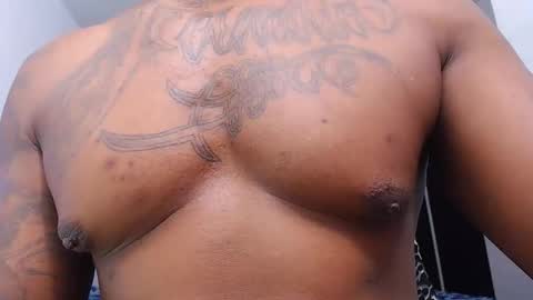 Snapshot of jhon_tomson1 chatting on 10.22.25 Jhon Tomson online show from 10.22.25