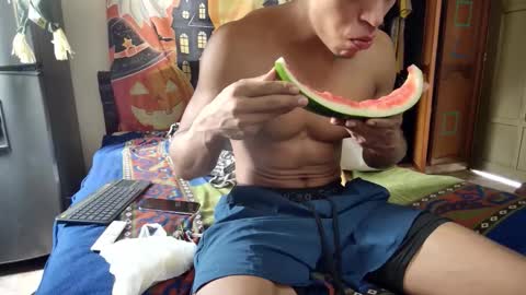 Snapshot of jhon_wich2 chatting on 10.12.25 Jhon wich2 online show from 10.12.25