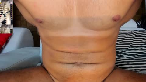 Snapshot of jhonaldsw chatting on 03.02.25 jhonaldsw online show from 03.02.25