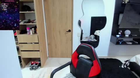 Snapshot of jhonaldsw chatting on 09.30.25 jhonaldsw online show from 09.30.25