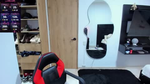 Snapshot of jhonaldsw chatting on 10.03.25 jhonaldsw online show from 10.03.25