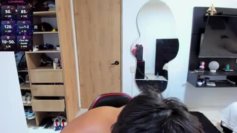 Snapshot of jhonaldsw chatting on 10.21.25 jhonaldsw online show from 10.21.25