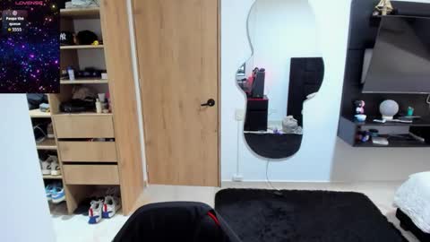 Snapshot of jhonaldsw chatting on 10.23.25 jhonaldsw online show from 10.23.25