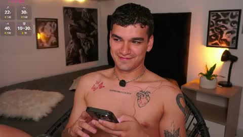 Snapshot of jhonnyx_ chatting on 06.17.26 Jhonny online show from 06.17.26