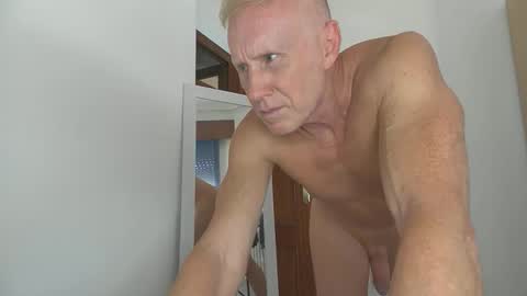 jhonpelopaja2 online show from 10.17.25