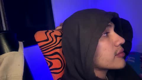 MODELO INDEPENDIENTE online show from 02.19.26