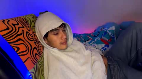 MODELO INDEPENDIENTE online show from 02.20.26