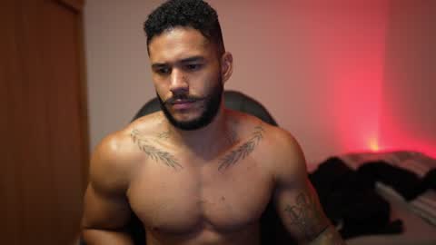   IG jhony serna  IG Personal jonathanserna88 online show from 12.26.24
