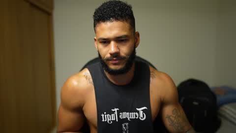   IG jhony serna  IG Personal jonathanserna88 online show from 01.09.25