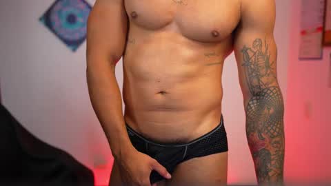   IG jhony serna  IG Personal jonathanserna88 online show from 02.20.25