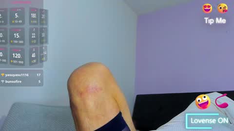 Jhony Alzate online show from 01.12.25