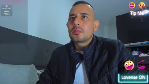 Jhony Alzate online show from 02.03.25