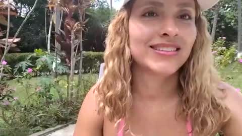 Snapshot of jhordananddanna_ chatting on 10.07.25 Jordan And Danna online show from 10.07.25