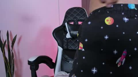 Jhors online show from 09.12.25