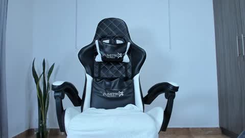 Jhors online show from 09.13.25