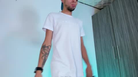 Jhors online show from 09.18.25