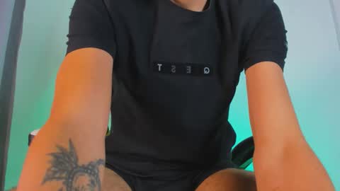 Jhors online show from 10.18.25