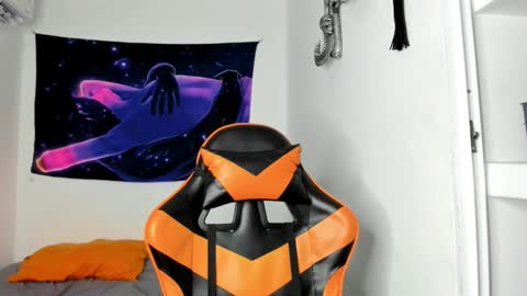 jhosep_hamilton online show from 10.10.25