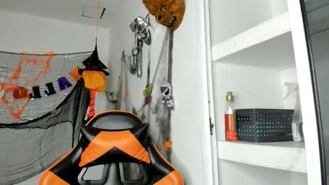 jhosep_hamilton online show from 10.20.25