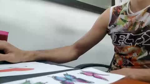 Snapshot of jhosuamoore chatting on 03.08.25 Jhosuamoore  online show from 03.08.25
