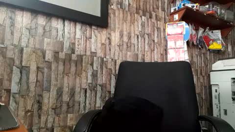 Jhosuamoore  online show from 01.31.26