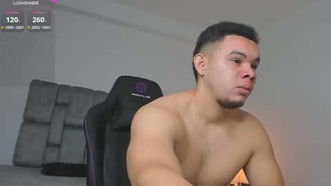 Jhonatan80  online show from 11.17.25