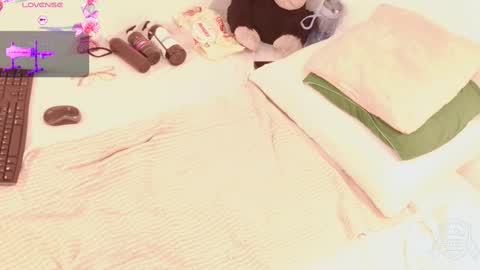 Hello iam hoxy ready to get wet online show from 10.05.25