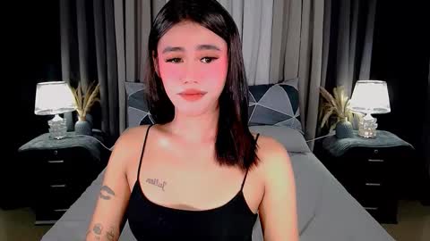 Snapshot of jhuliana_and_charles_room chatting on 09.27.25 jhuliana_and_charles_room online show from 09.27.25