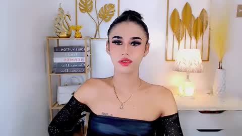 julie online show from 12.11.24