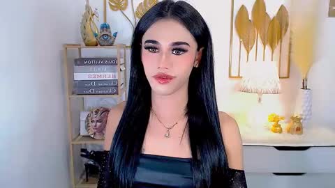 julie online show from 12.15.24