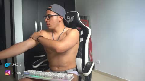 Snapshot of jhx15x chatting on 11.19.25 Jhx online show from 11.19.25