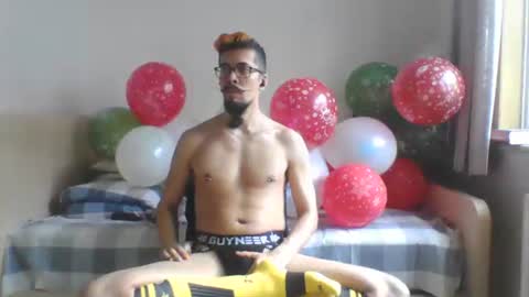 Schamil jiangouxiong on InstagramTelegram channel online show from 12.25.24