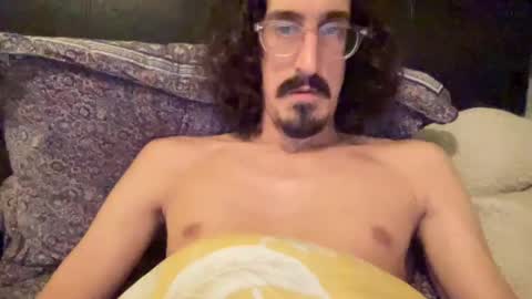 Snapshot of jiggz1986 chatting on 12.26.24 Jigz1986 online show from 12.26.24