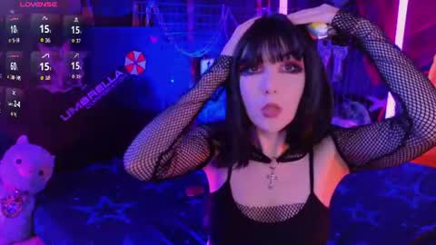    online show from 07.05.26