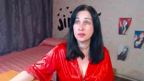 Snapshot of jill_stevens chatting on 10.25.25 Jill online show from 10.25.25